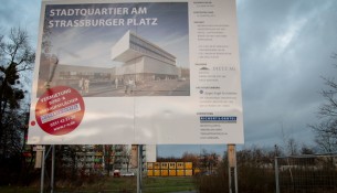 Bauschild Einkaufszentrum Straßburger Platz