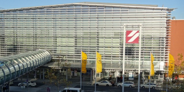 flughafen dresden