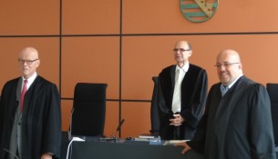 Dorny Verhandlung 1205