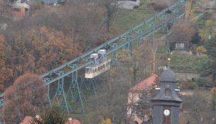 Schwebebahn 1211 pause