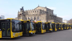 Theaterplatz Fuhrpark 0902