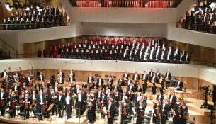 Kulturpalast Eröffnung Finale Blumen