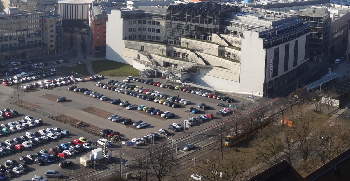 Ferdinandplatz vom Rathausturm